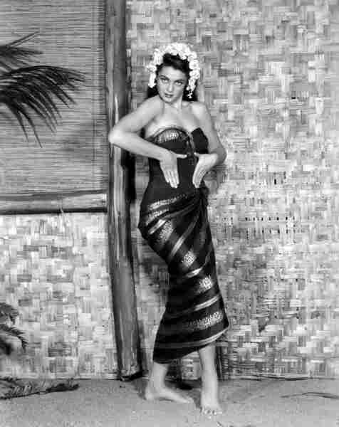 East of Sumatra (1953) Screenshot 3