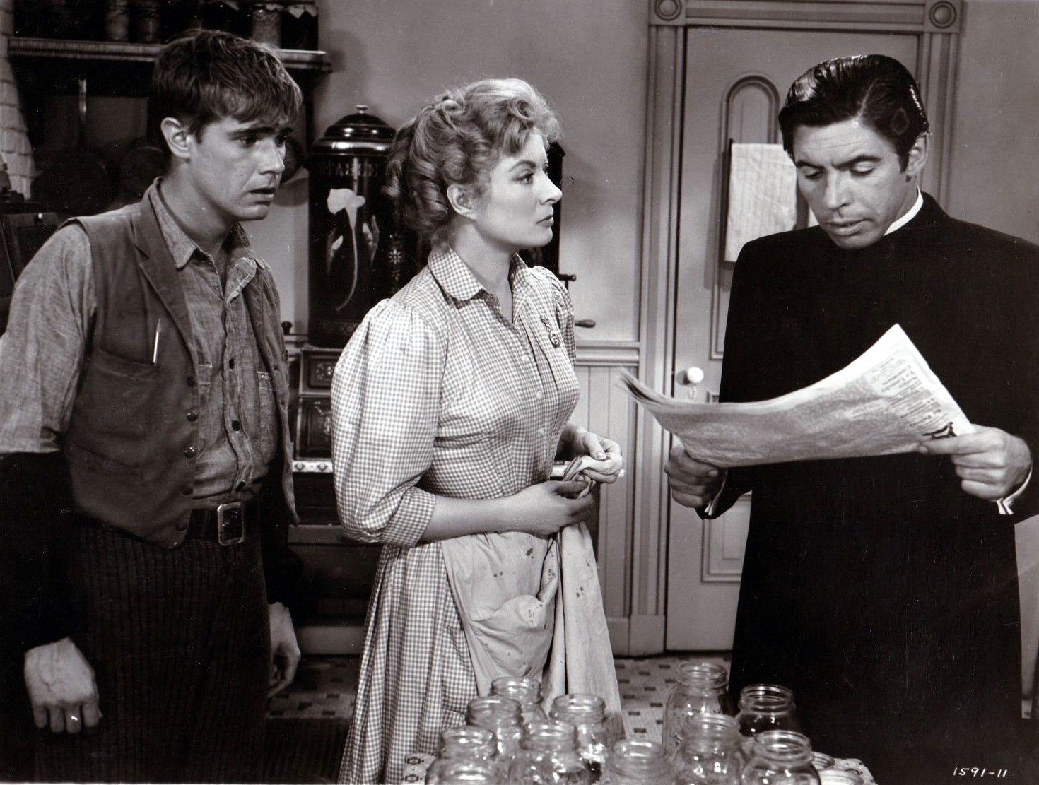 Scandal at Scourie (1953) Screenshot 2