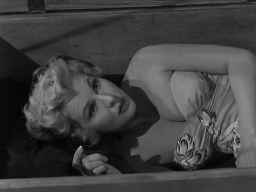 South Sea Woman (1953) Screenshot 3 