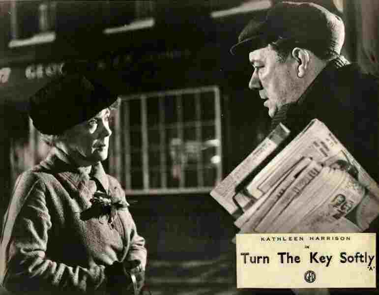 Turn the Key Softly (1953) Screenshot 3