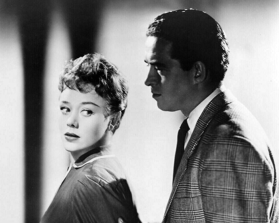 Young and Willing (1954) Screenshot 2