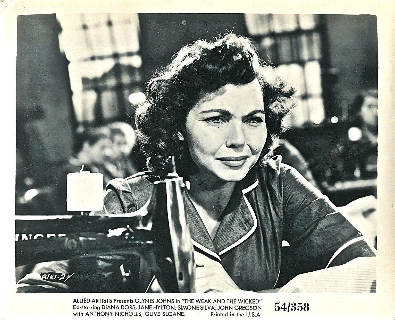Young and Willing (1954) Screenshot 4