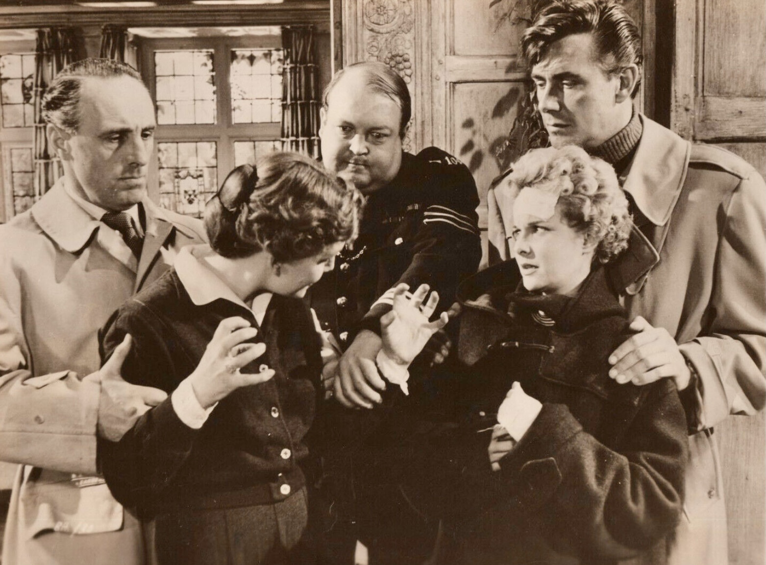 Shadow of Fear (1955) Screenshot 2