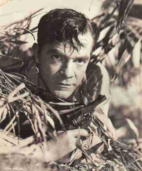 Duel in the Jungle (1954) Screenshot 1