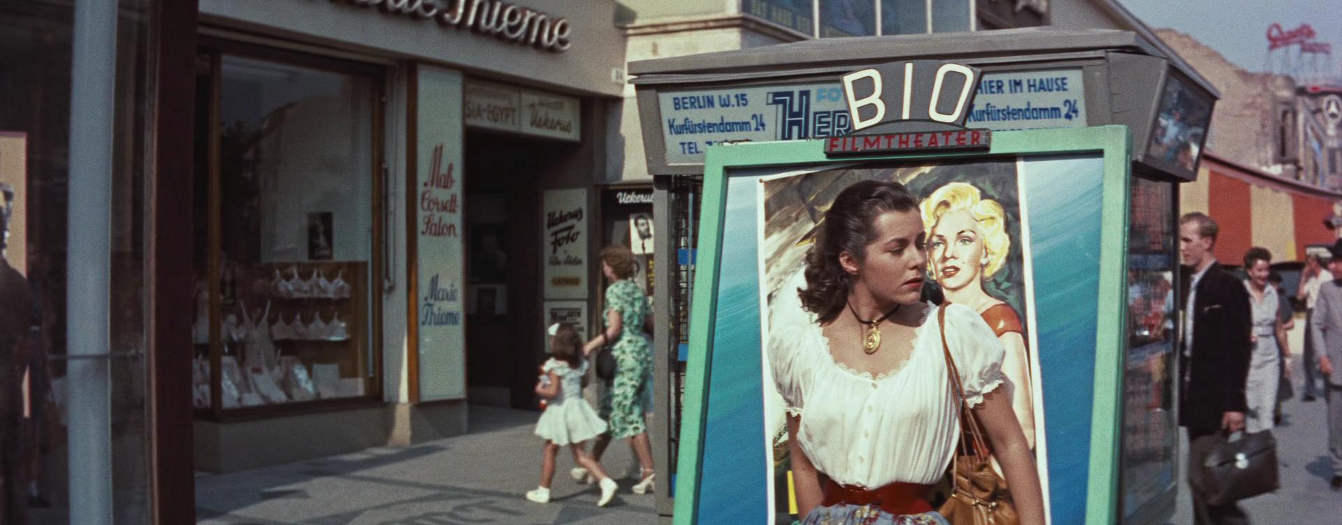 Night People (1954) Screenshot 3 