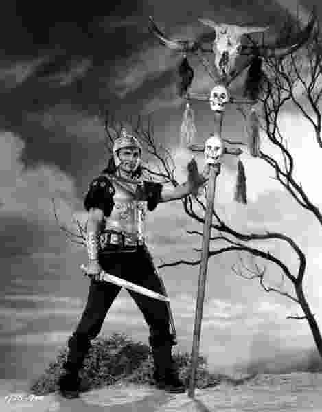 Sign of the Pagan (1954) Screenshot 4