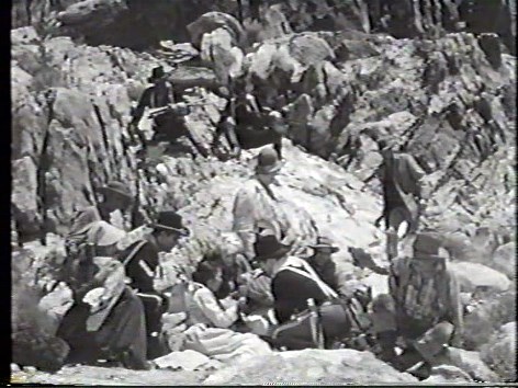 Thunder Pass (1954) Screenshot 3