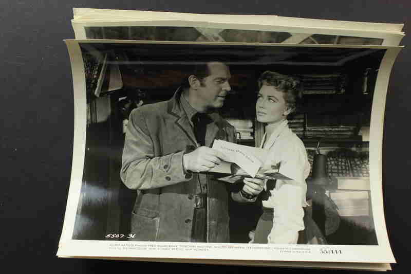 At Gunpoint (1955) Screenshot 2