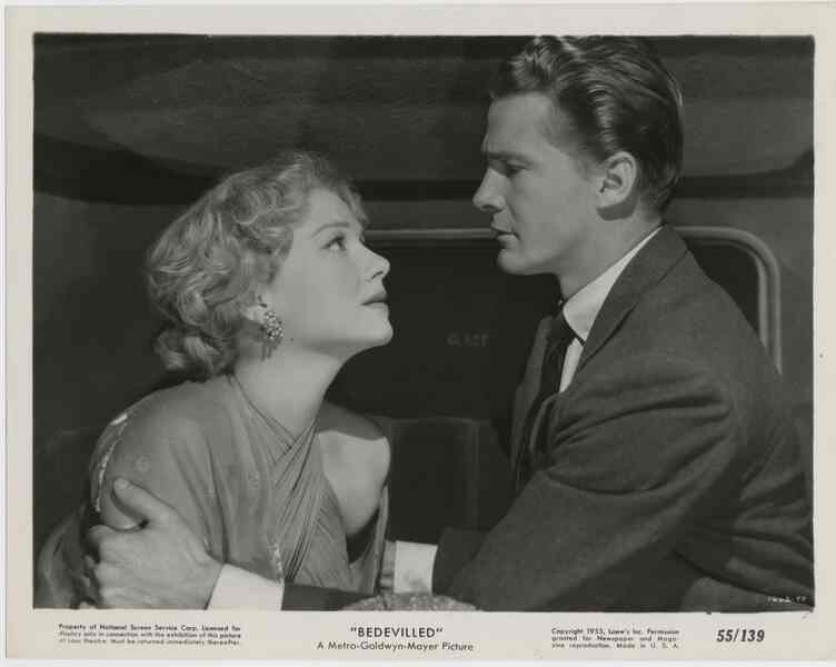 Bedevilled (1955) Screenshot 2
