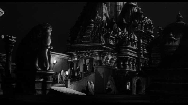 Cult of the Cobra (1955) Screenshot 4