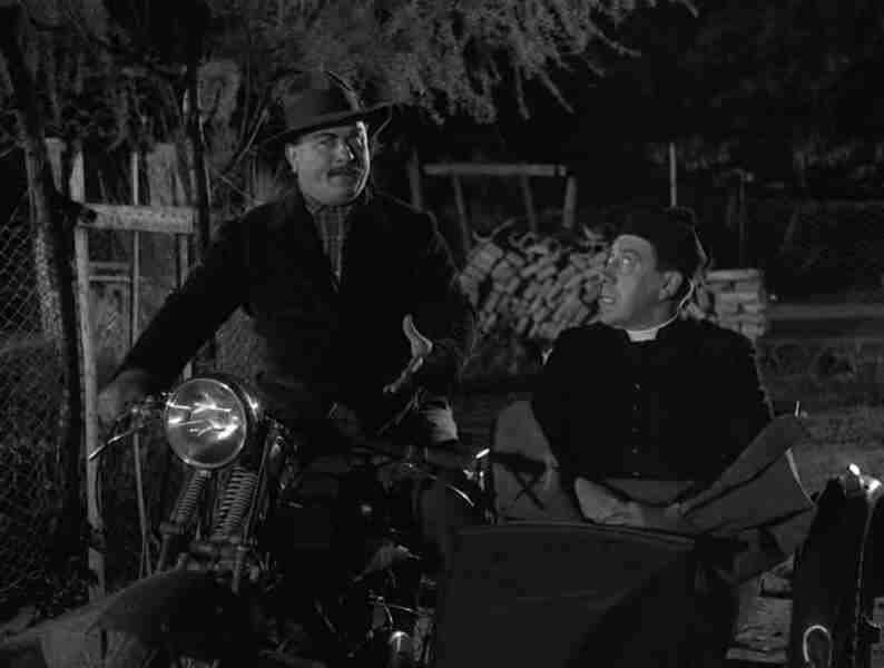 Don Camillo e l'on. Peppone (1955) Screenshot 5