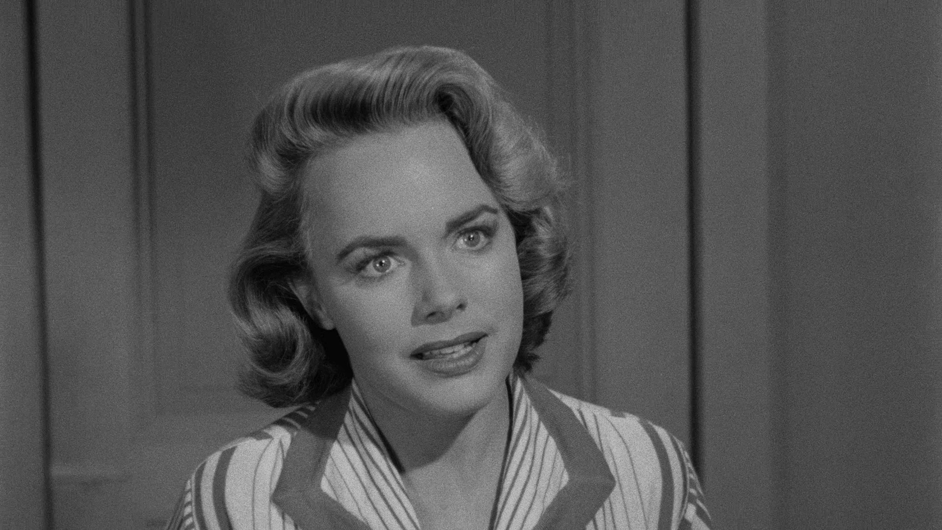 Shack Out on 101 (1955) Screenshot 3 