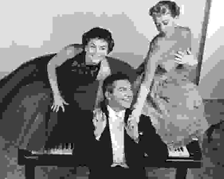 Sincerely Yours (1955) Screenshot 1