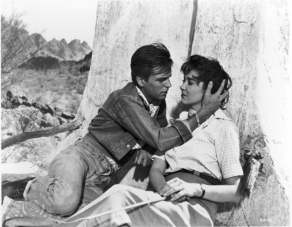 A Kiss Before Dying (1956) Screenshot 3