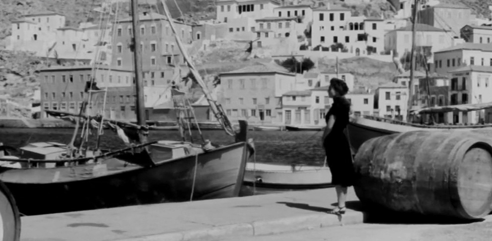 A Girl in Black (1956) Screenshot 5 