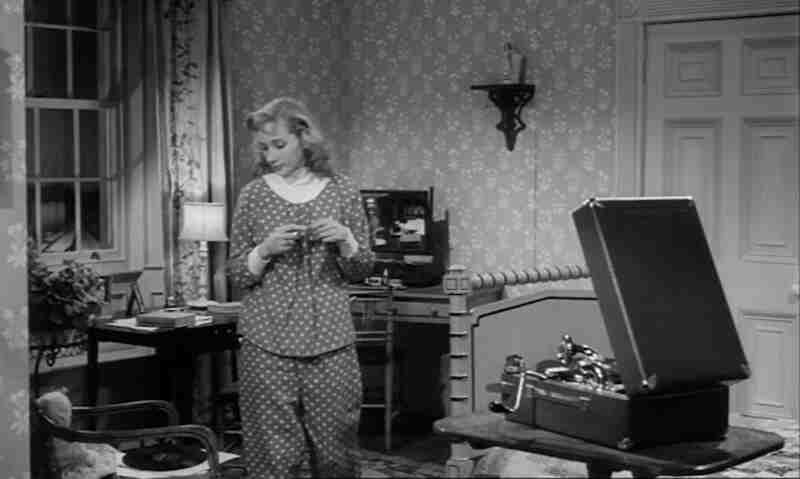 Teenage Bad Girl (1956) Screenshot 3