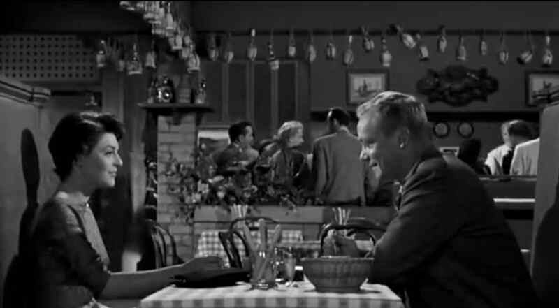 Nightfall (1956) Screenshot 3