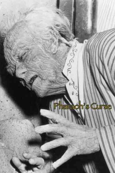 Pharaoh's Curse (1957) Screenshot 1
