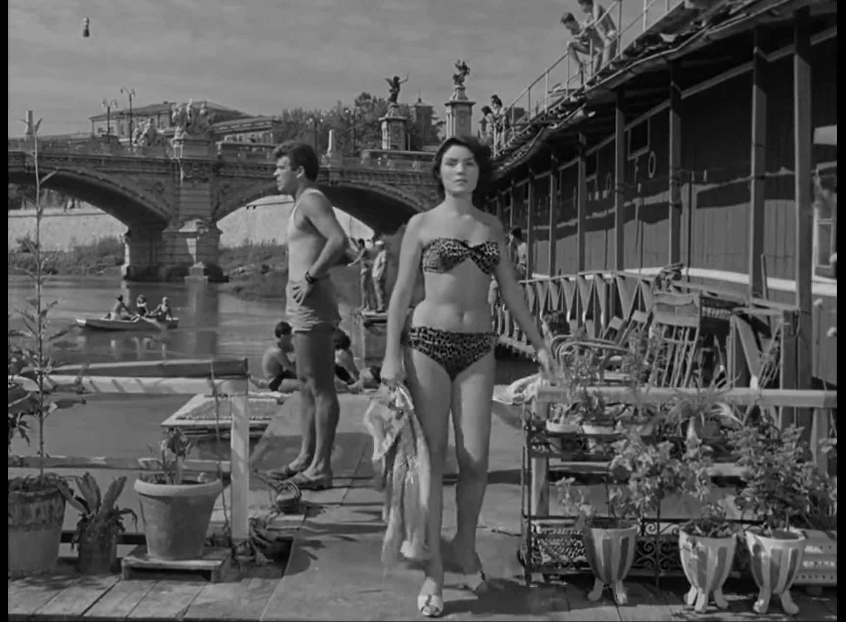Poor But Beautiful (1957) Screenshot 1 