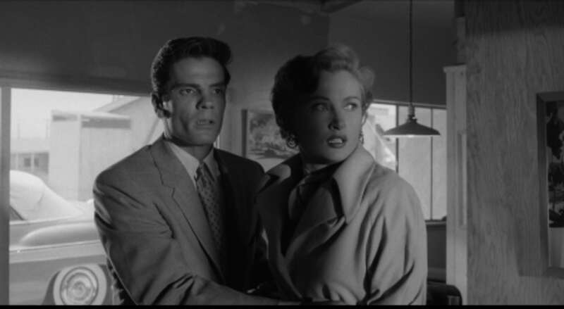 The Scarlet Hour (1956) Screenshot 1