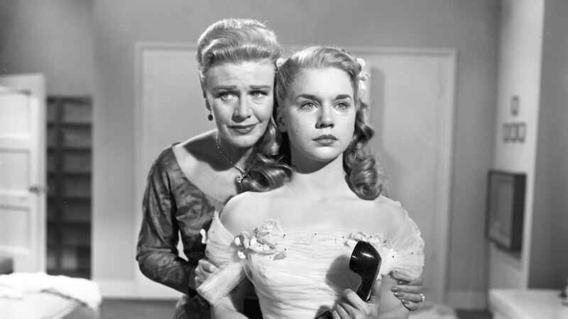 Teenage Rebel (1956) starring Ginger Rogers on DVD DVD Teenage Rebel (1956) Screenshot 1