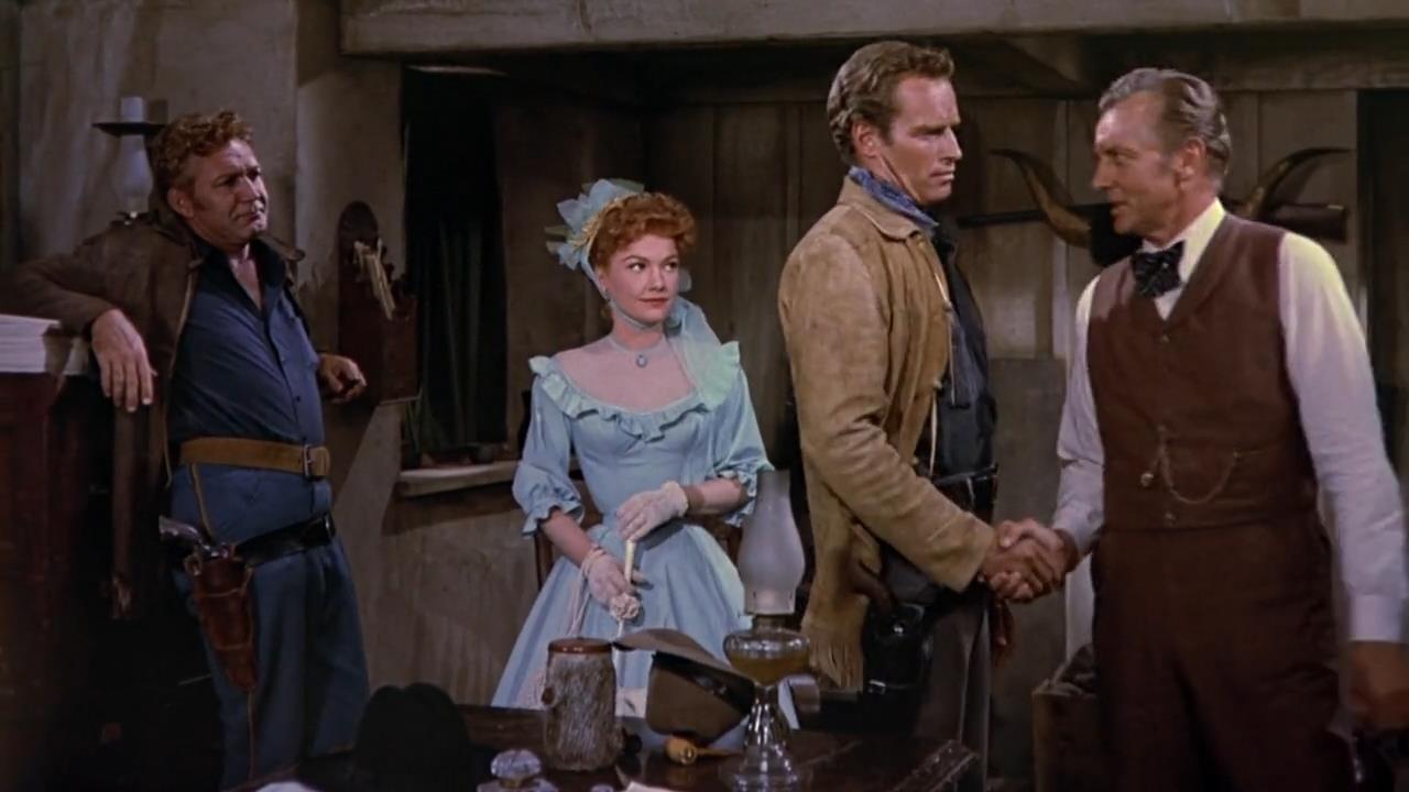 Three Violent People (1956) Screenshot 5