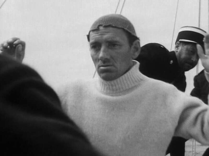 Tiger in the Smoke (1956) Screenshot 3
