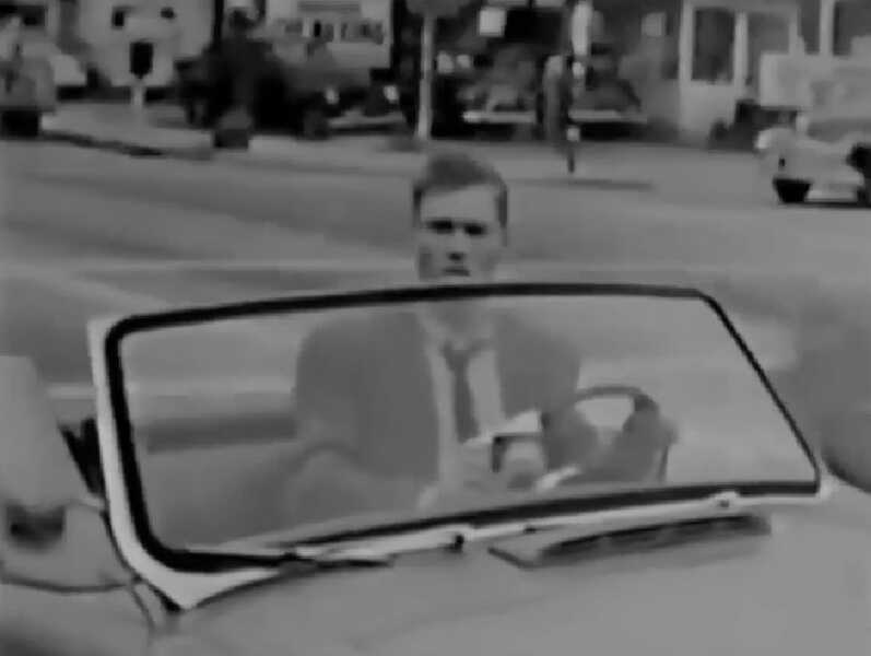 Walk the Dark Street (1956) Screenshot 3