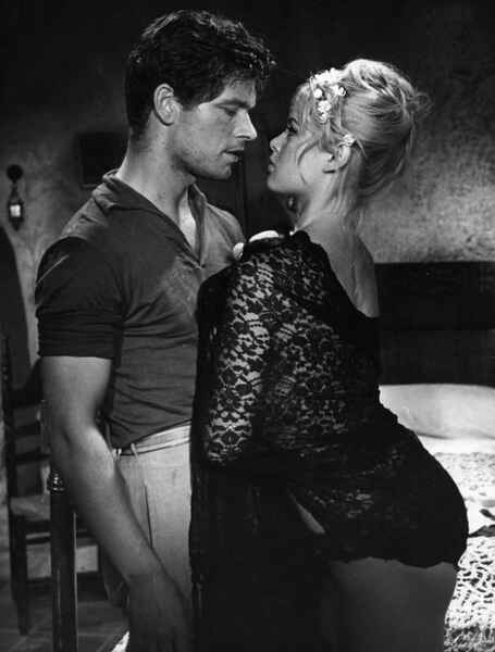 The Night Heaven Fell (1958) Screenshot 5