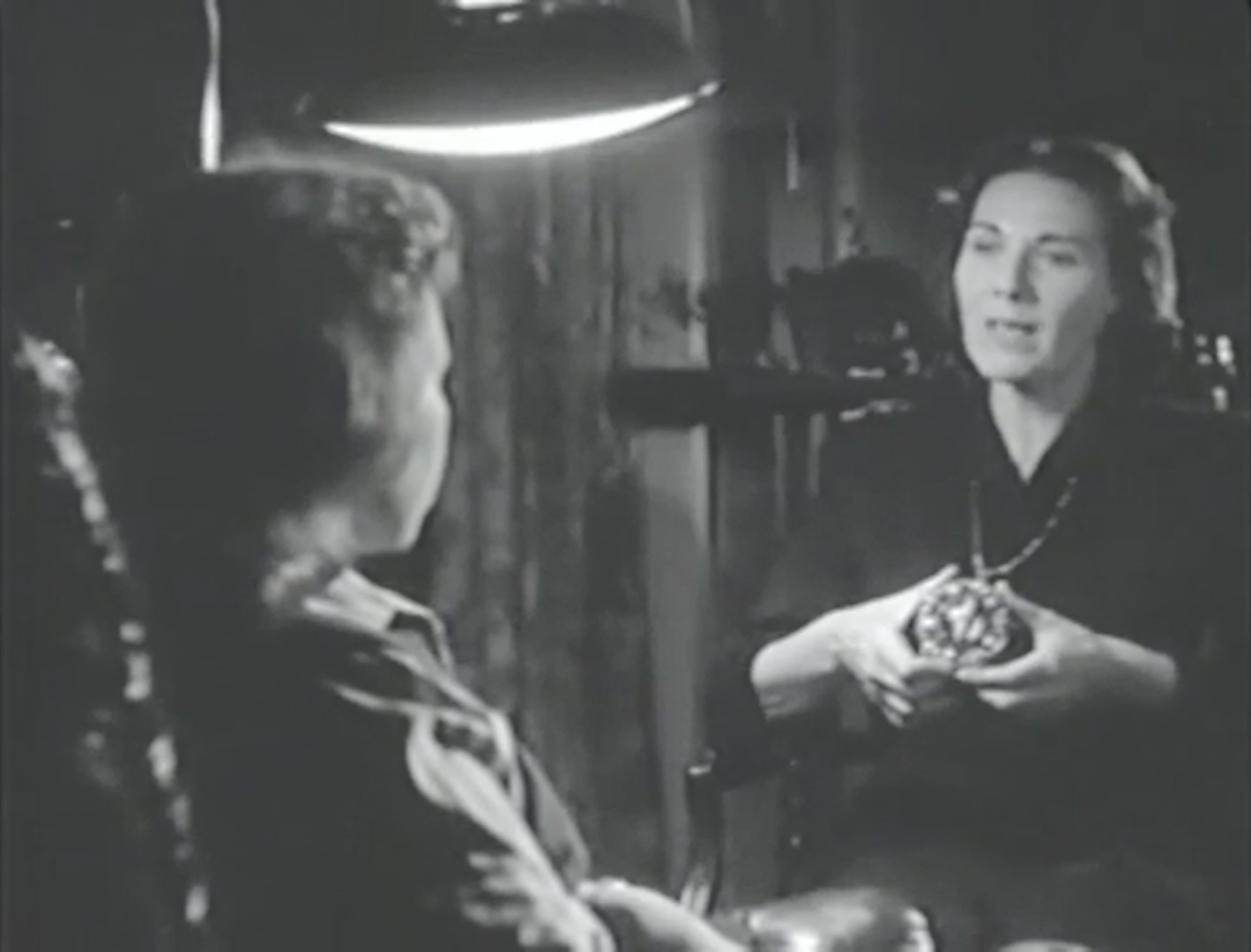 Blood of Dracula (1957) Screenshot 3