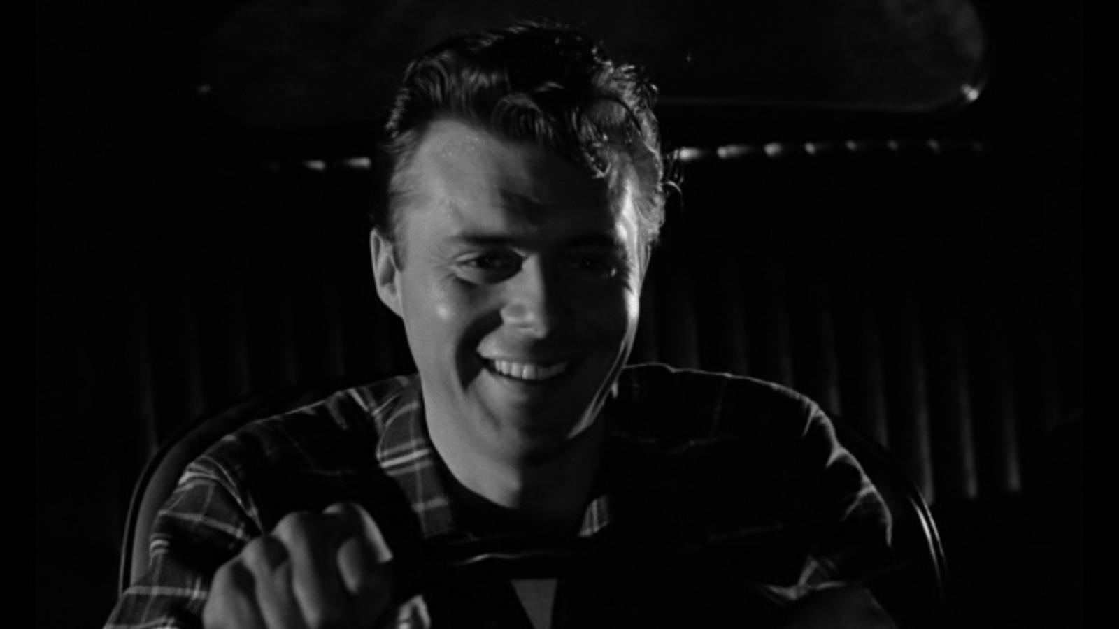 Cast a Dark Shadow (1955) Screenshot 5