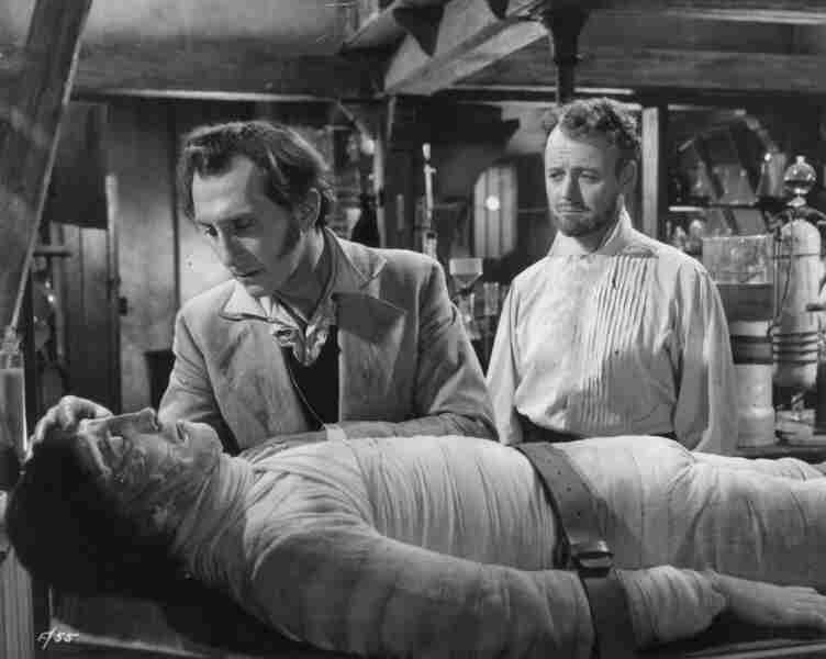 The Curse of Frankenstein (1957) Screenshot 4