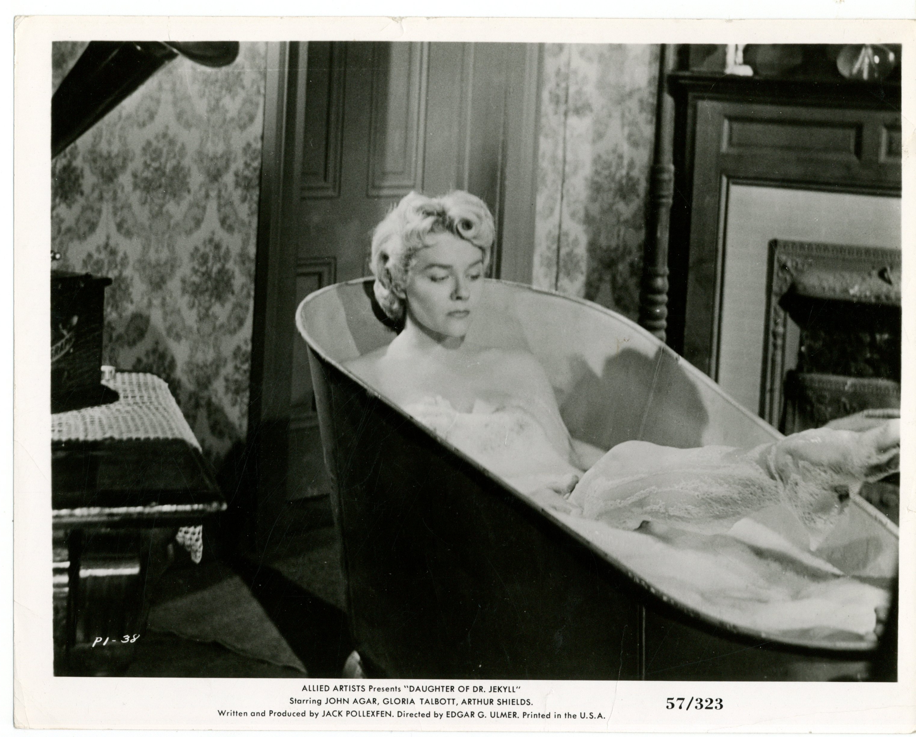 Daughter of Dr. Jekyll (1957) Screenshot 1