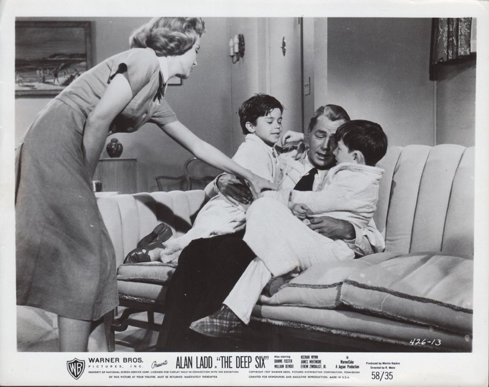 The Deep Six (1958) Screenshot 5