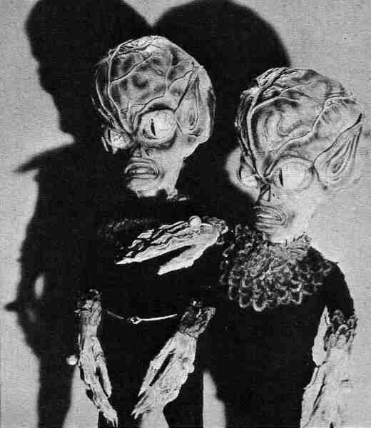 Invasion of the Saucer Men (1957) Screenshot 4