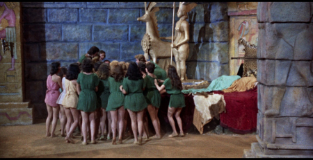 Love Slaves of the Amazons (1957) Screenshot 5