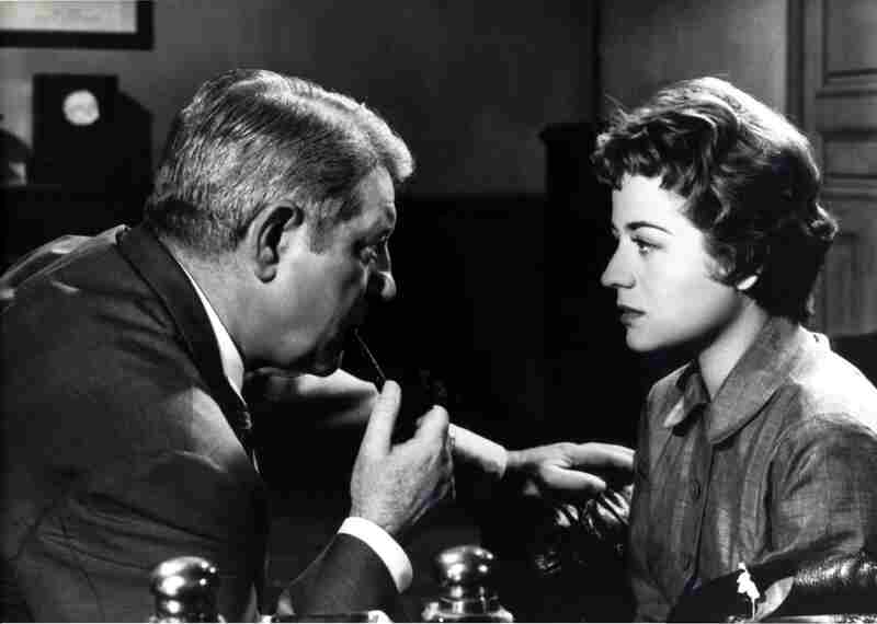 Inspector Maigret (1958) Screenshot 1