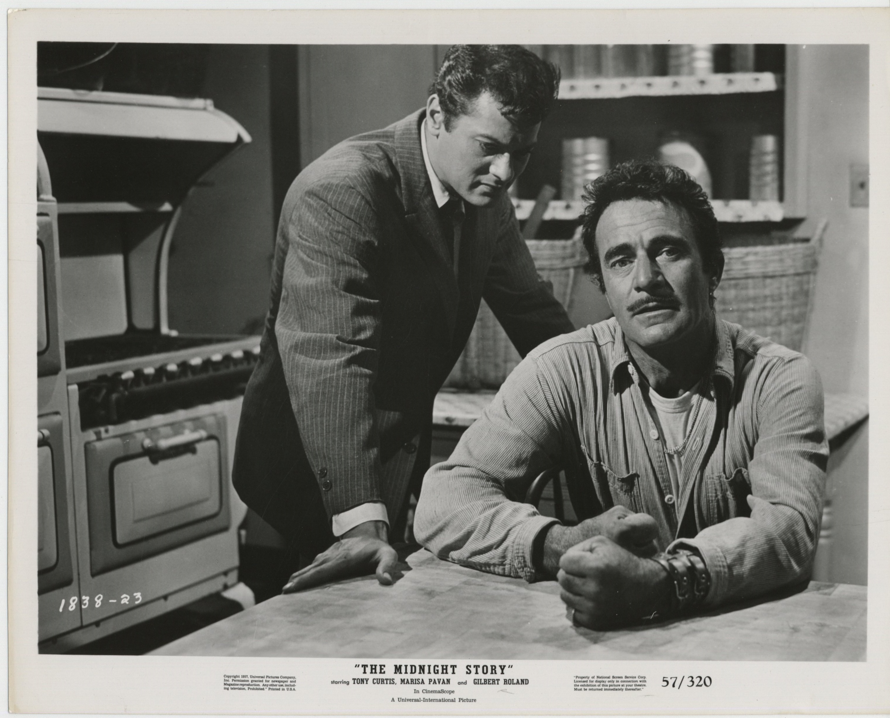 The Midnight Story (1957) Screenshot 3