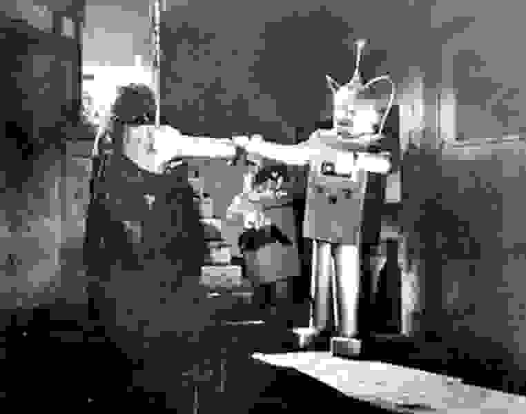 The Robot vs. The Aztec Mummy (1958) Screenshot 4