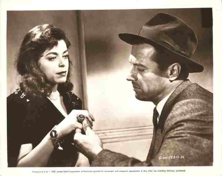 My Gun Is Quick (1957) Screenshot 4