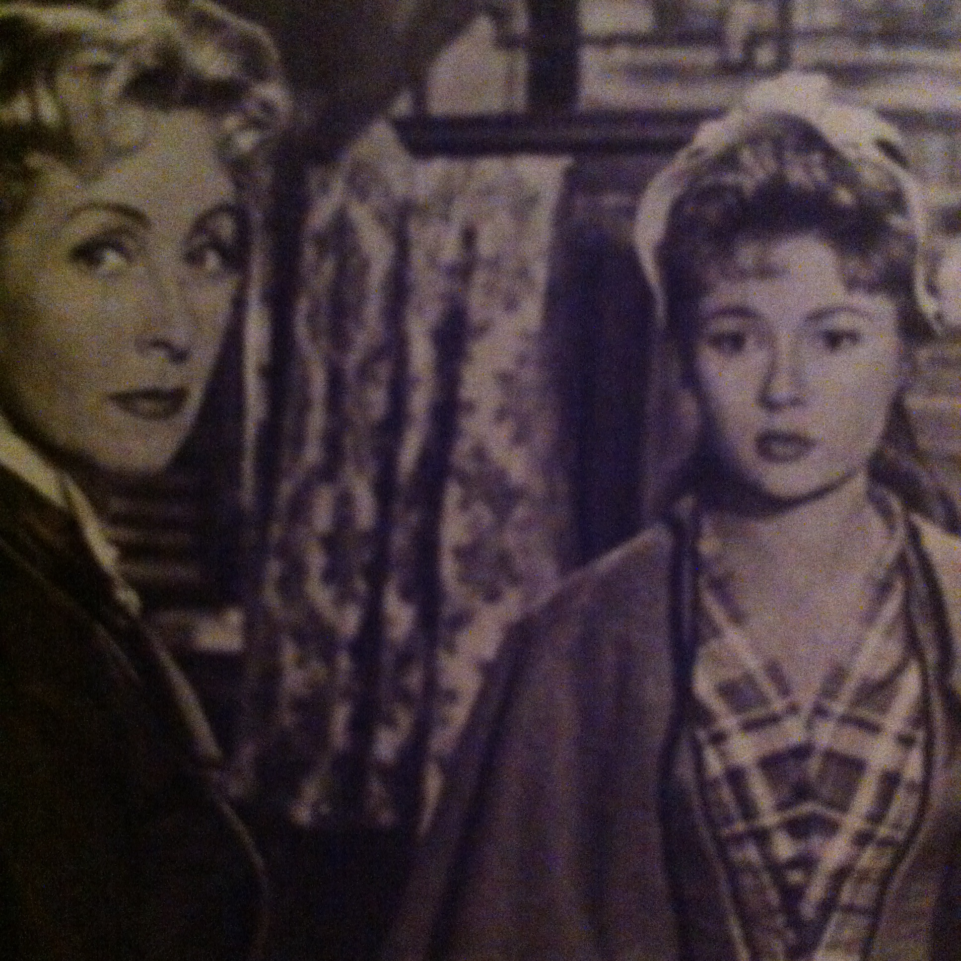 Lovers of Paris (1957) Screenshot 4 