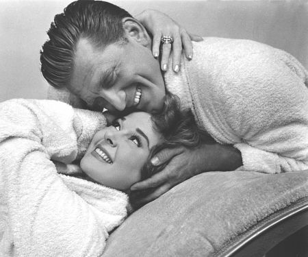 Top Secret Affair (1957) Screenshot 1