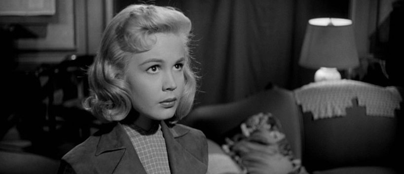 Until They Sail (1957) Screenshot 3 