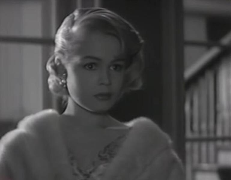 A Stranger in My Arms (1959) Screenshot 1