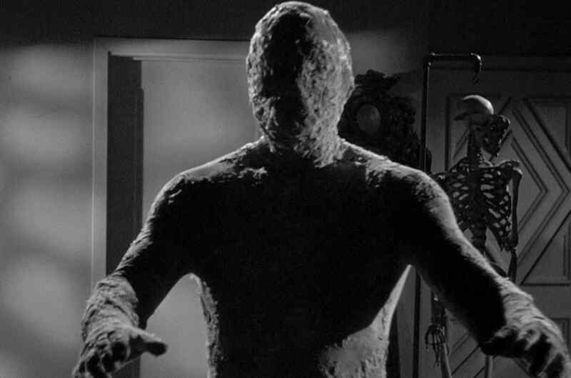 Curse of the Faceless Man (1958) Screenshot 2
