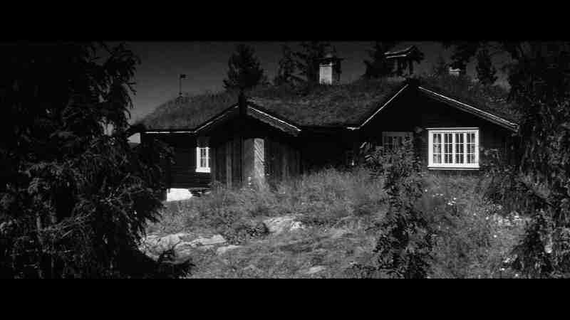 Lake of the Dead (1958) Screenshot 1