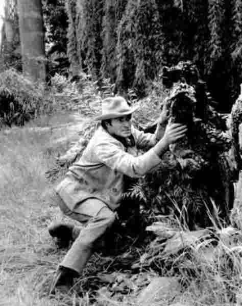 The Fiend Who Walked the West (1958) Screenshot 2