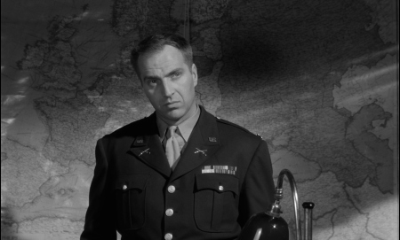 Orders to Kill (1958) Screenshot 5