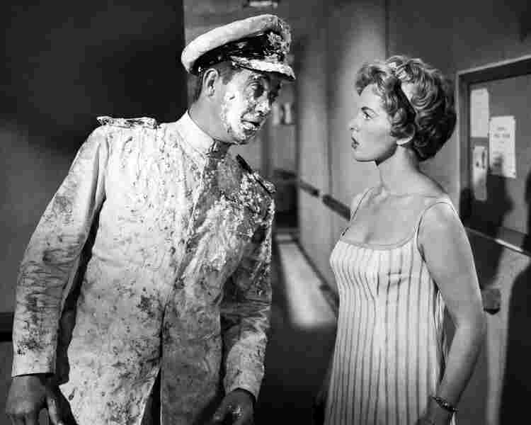 The Captain's Table (1959) Screenshot 2