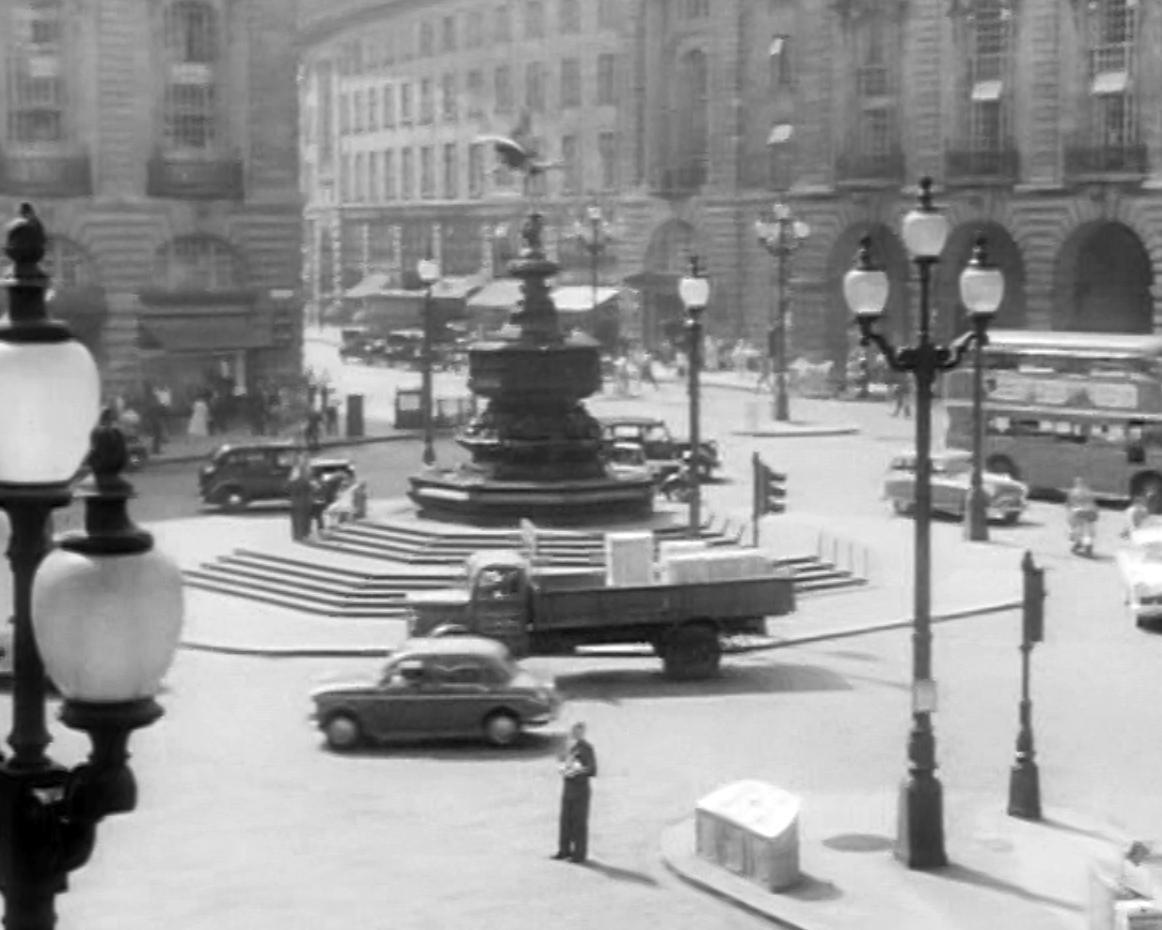 The End of the Line (1957) Screenshot 2 